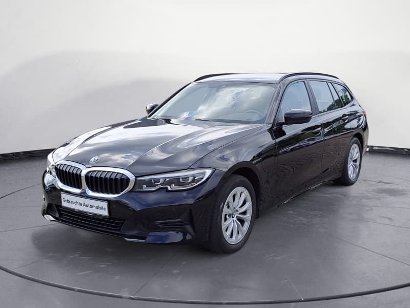 BMW - 320eA Touring Advantage