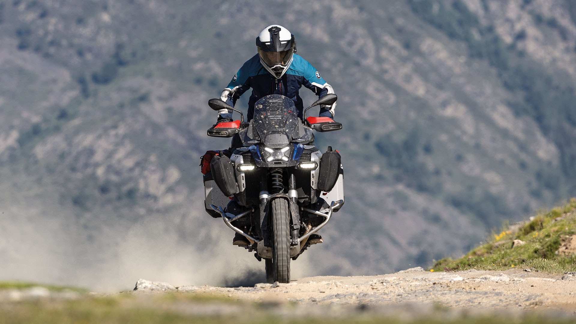 BMW R 1300 GS Adventure Teaser.jpg